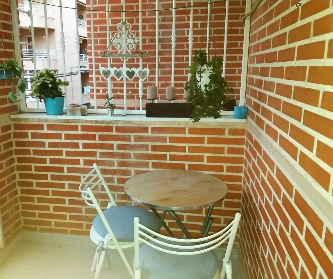 Amazing Sunny Flat With Balcony Pool Two Mins From The Beach Torrevieja Exterior foto