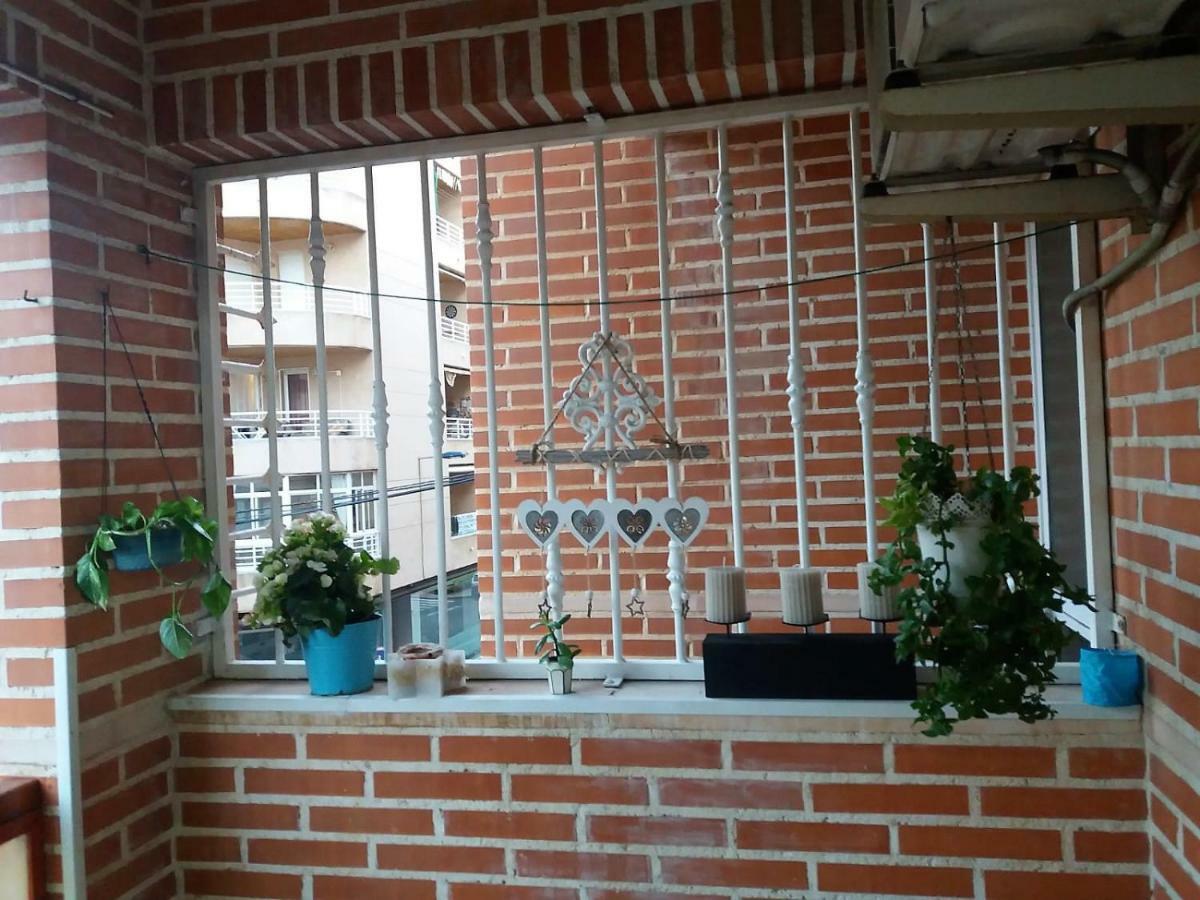 Amazing Sunny Flat With Balcony Pool Two Mins From The Beach Torrevieja Exterior foto